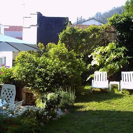 A Casa Da Fonte * Muros