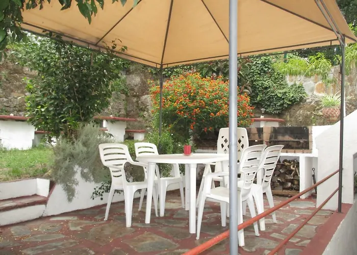 A Casa Da Fonte Muros